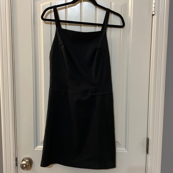 Little black dress - Picture 1 of 5